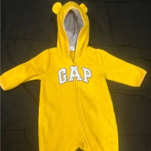 GAP Bright Yellow Kids Footie